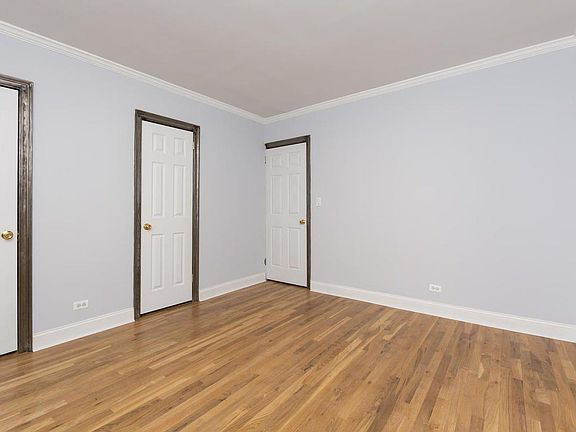 4th image of 14018 Ash Ave APT 1A