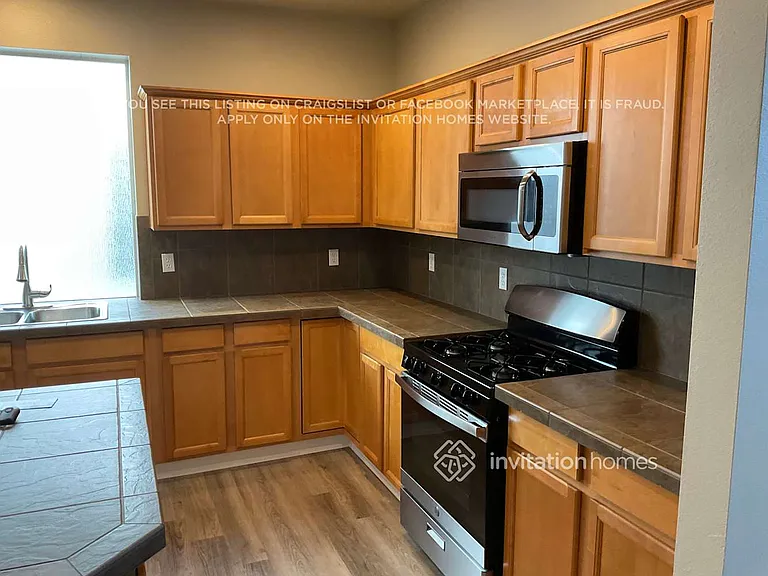 2614 87th Ave NE — Photo 9