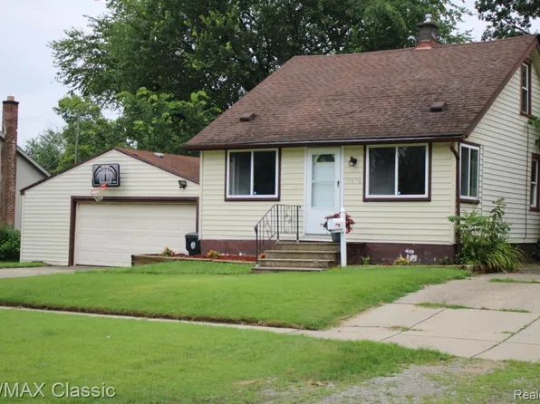 15478 Lola Dr, Redford, MI 48239