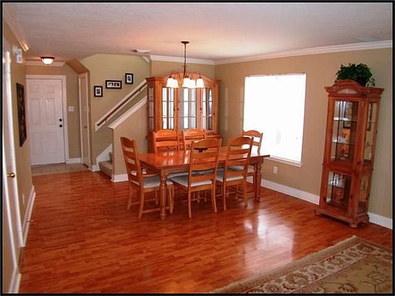2nd image of 18162 Woodsdale Ct