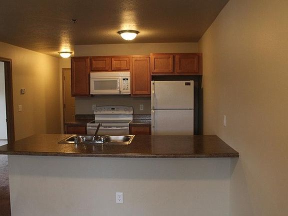 2nd image of 2414 39th St APT 307
