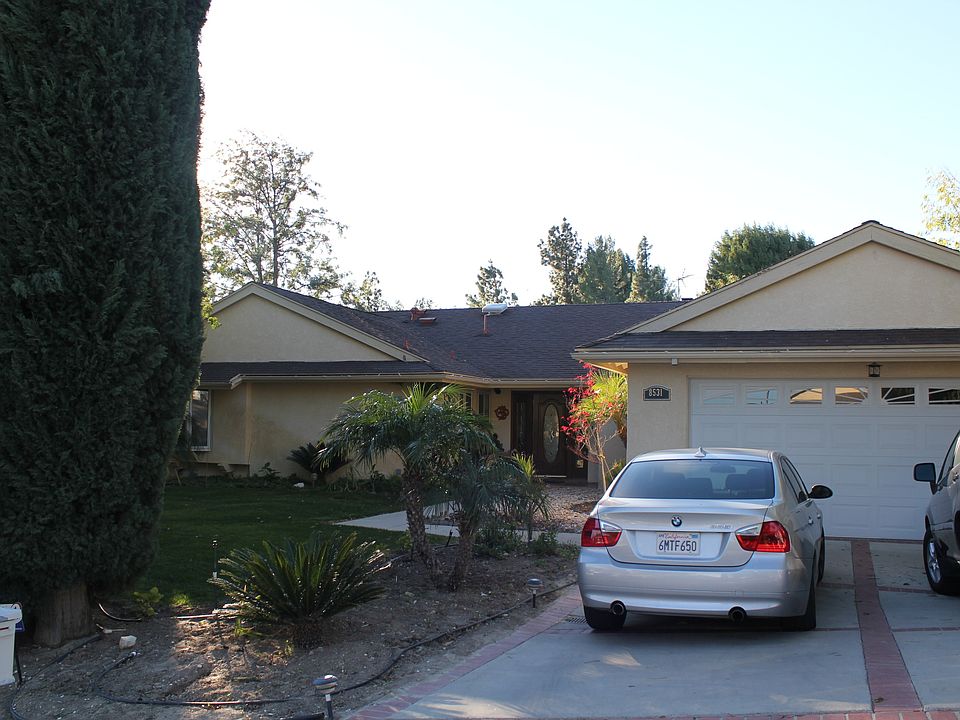 1st image of 8531 Moorcroft Ave