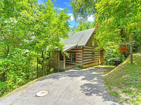 2109 Quail Run Way, Sevierville, TN 37876