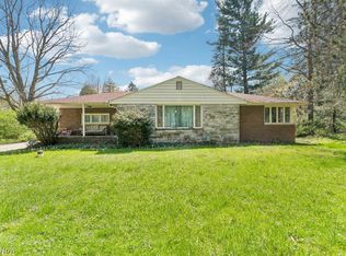 30000 Harvard Rd, Beachwood, OH 44122