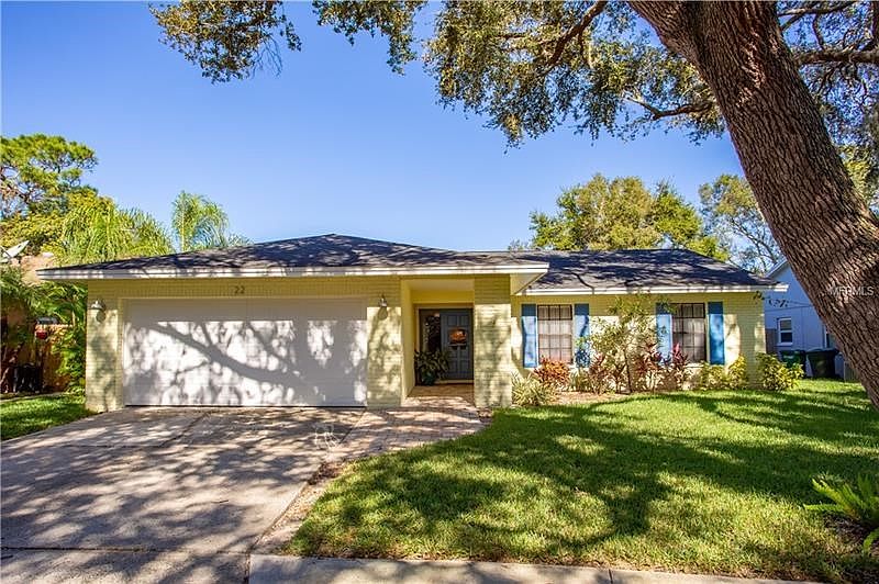 1st image of 22 Harbor Oaks Cir