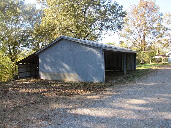 3rd image of 87 Fletcher Rd