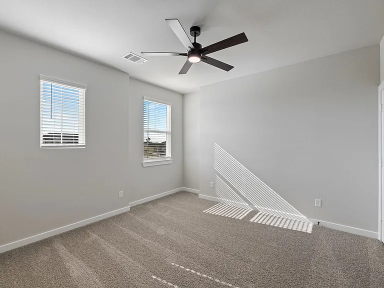 4044 Lecroy Ct — Photo 12