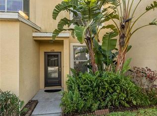 6321 Osprey Lake Cir, Riverview, FL 33578