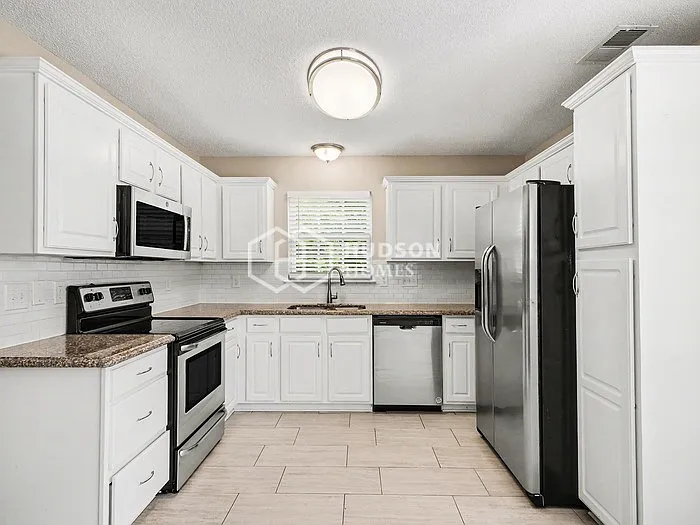 9314 Broken Pine Ln — Photo 5