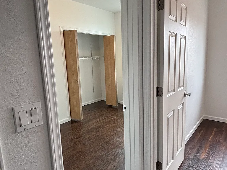 230 Hoose St #B — Photo 8