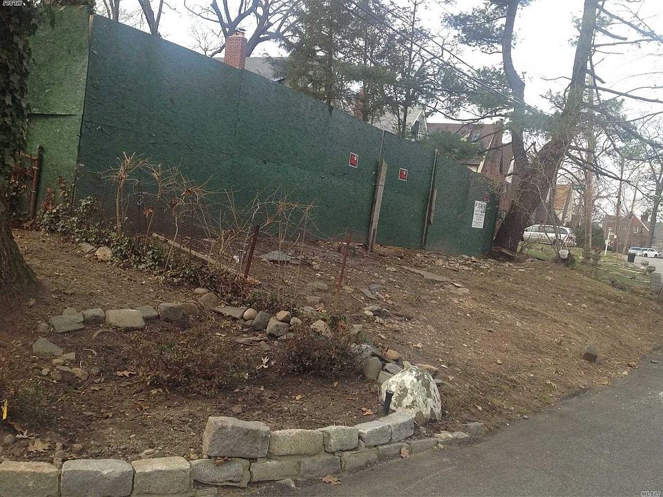 1st image of 8606 Santiago St