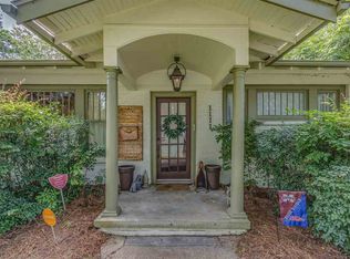 1111 Kenwood Pl, Jackson, MS 39202