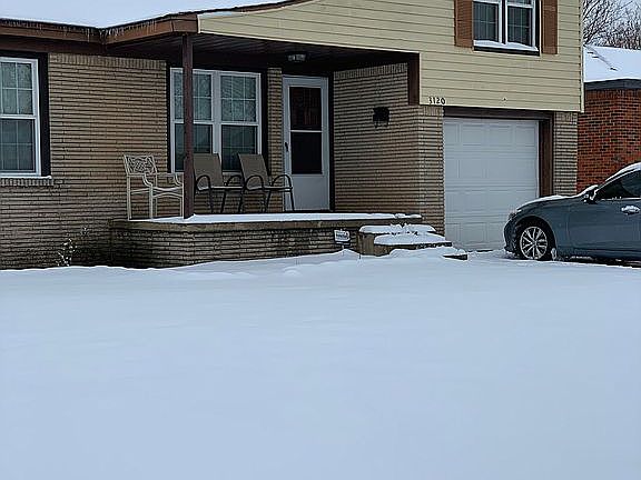 4th image of 3120 SE 20th St