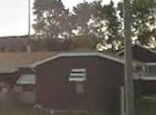 8601 S Roberts Rd, Justice, IL 60458