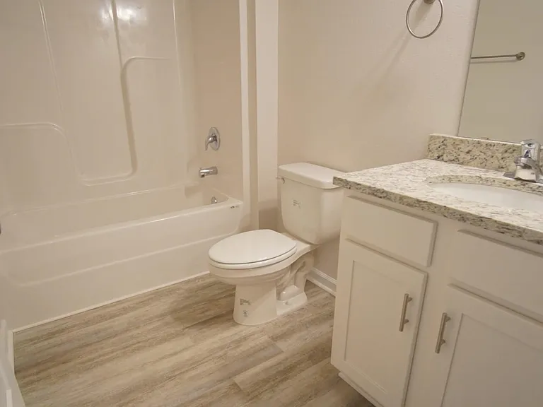 5120 Gaineswood Dr — Photo 28