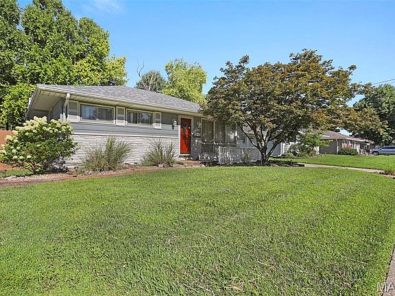 4th image of 2921 Dogwood Dr