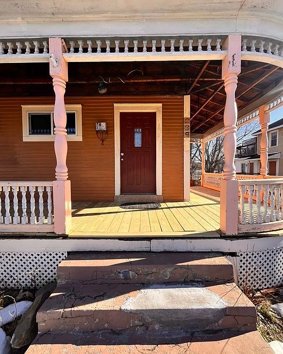 239 Bridge St, Northampton, MA 01060 Zillow