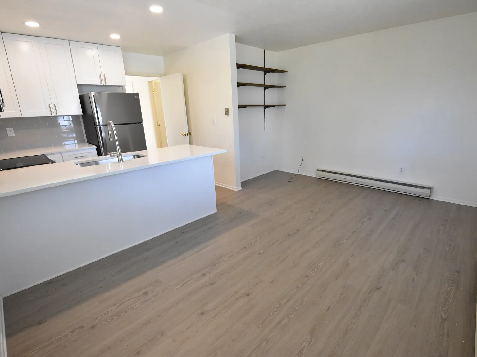 1 bed, 500 sqft, $1,685 — Photo 2