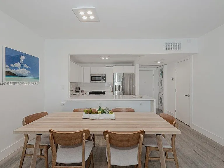 2301 Collins Ave #1115 — Photo 18