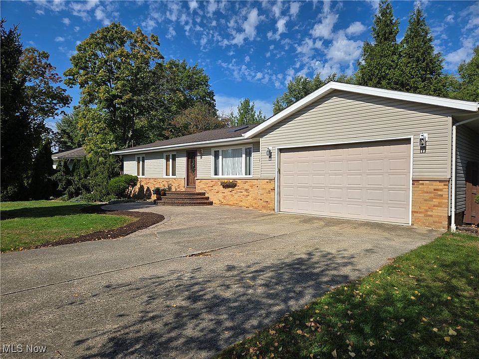 1st image of 18248 Meadow Ln