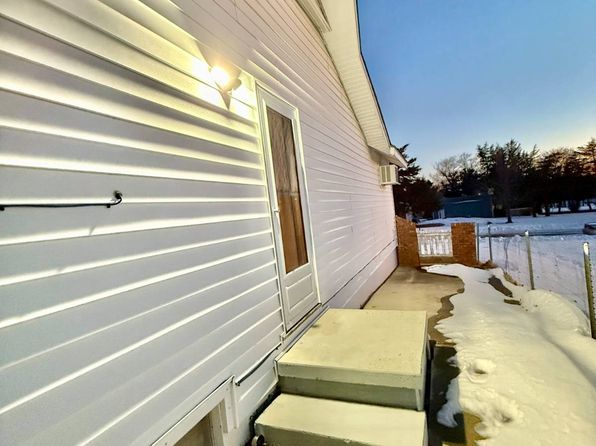 128 E Park St, Lincoln, KS 67455