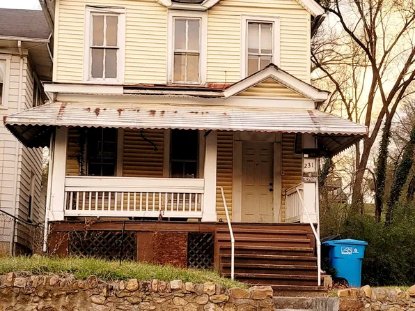 231 Gilmer Ave NW, Roanoke, VA 24016