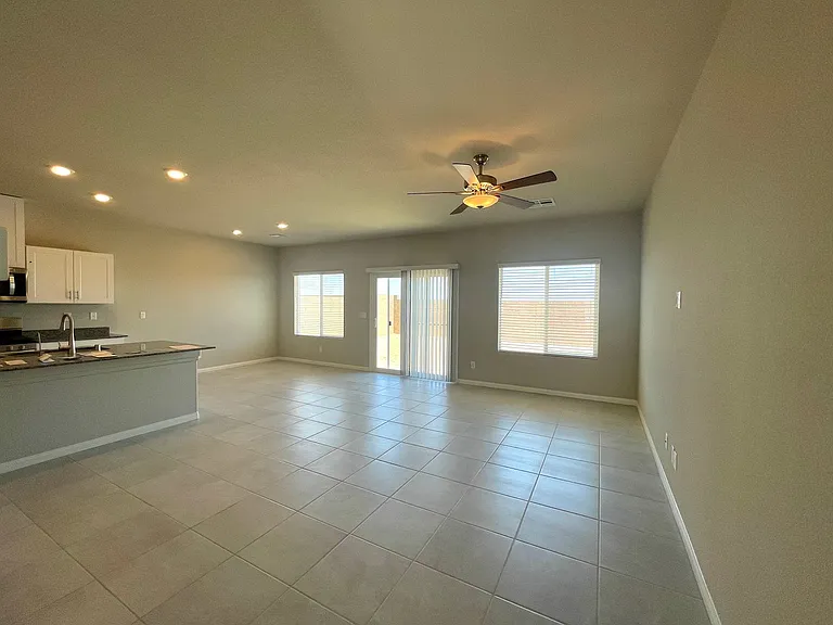 8982 Pacific Mist St — Photo 3