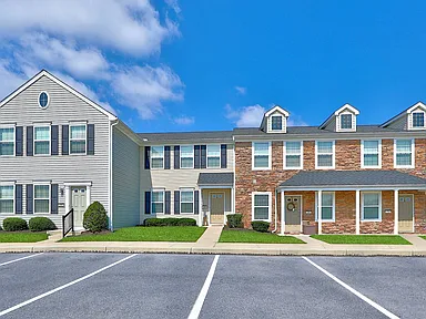 The Villages of Laurel Ridge & The Encore Apartments & Townhomes