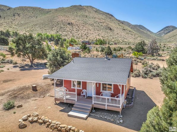 591 Pine Nut Rd, Coleville, CA 96107