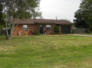 605 Rices Crossing Rd, Taylor, TX 76574