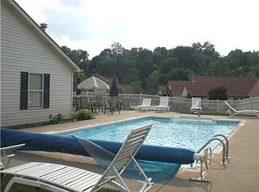 2nd image of 333 Allandale Dr