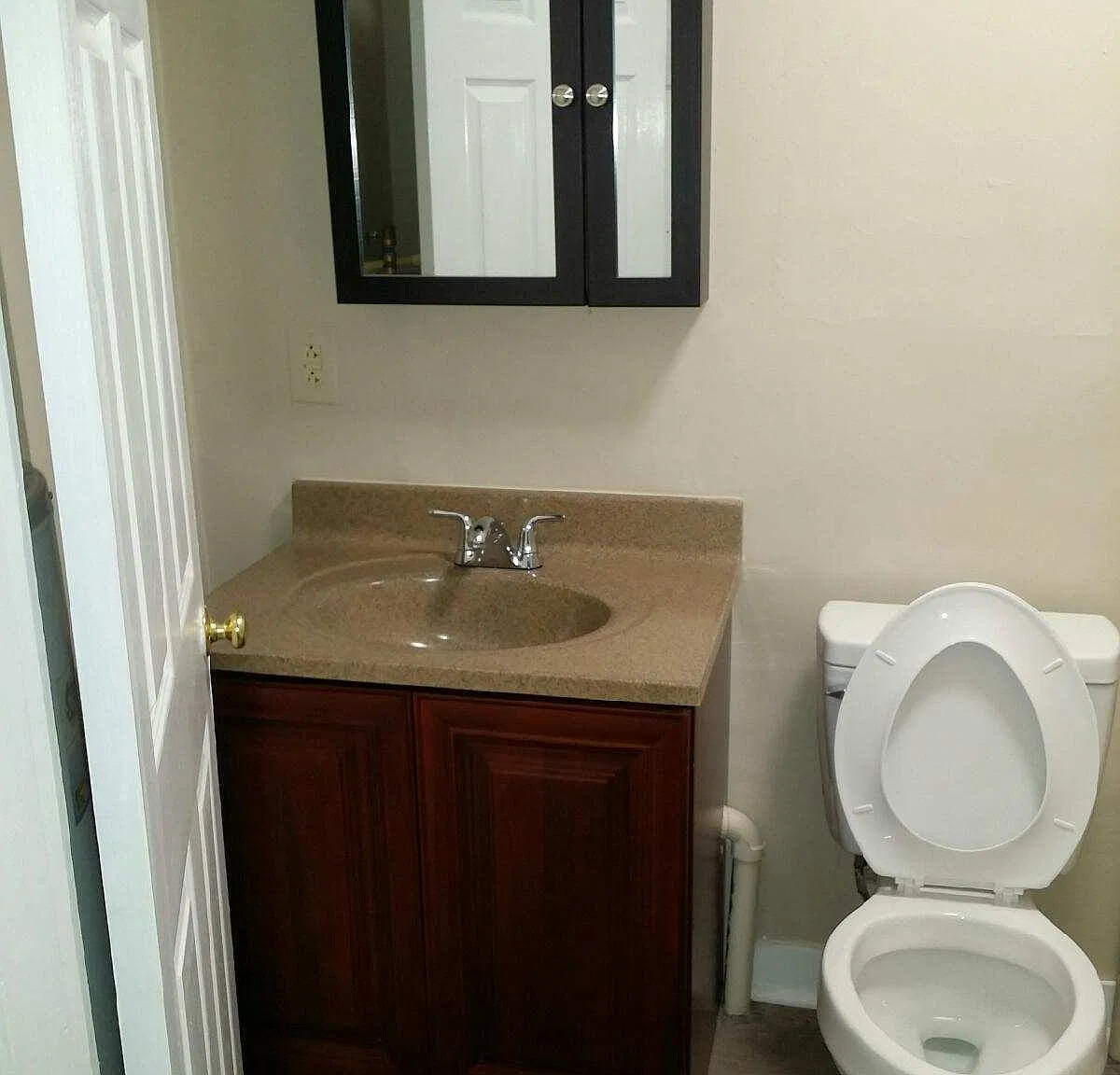 1 bed, 600 sqft, $675 — Photo 4
