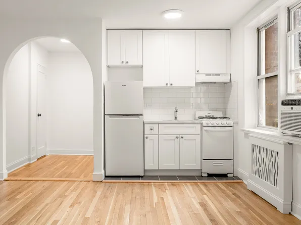 5645 Netherland Avenue 2F image 1 of 17