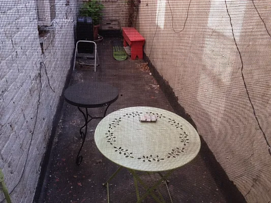 Rented by Bold New York | media 33