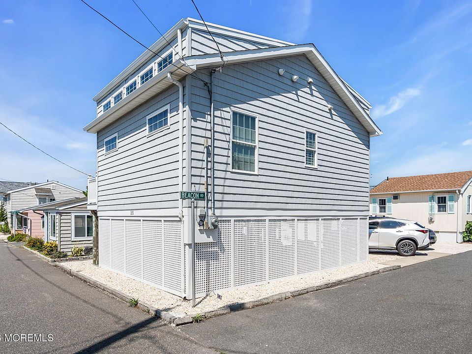 1st image of 210 Gull Lane