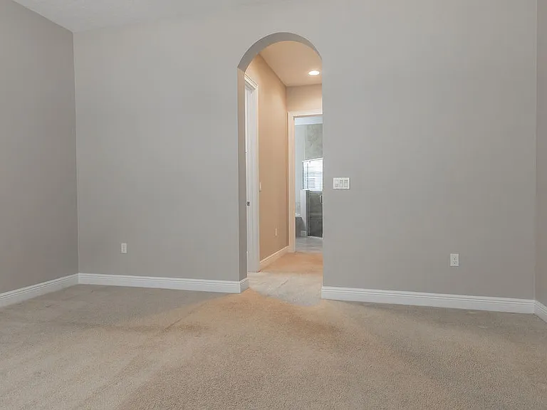 906 Victoria Hills Dr S — Photo 17