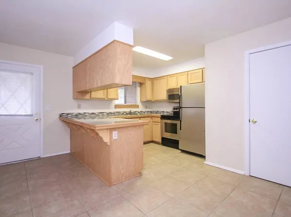 4387 S Acoma St, Englewood, CO 80110