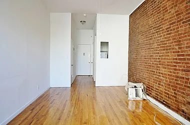 Rented by Julianna Realty Corp