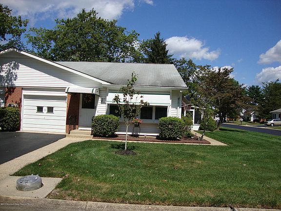 2nd image of 127B Constitution Blvd