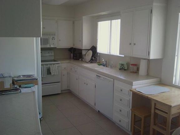 3rd image of 2002 Missouri St Unit 14