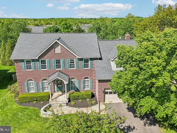 20547 Courier Ridge Pl, Ashburn, VA 20147