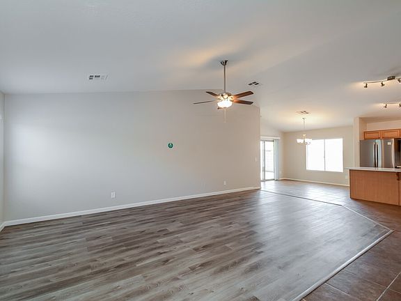 4th image of 16560 W Maricopa St
