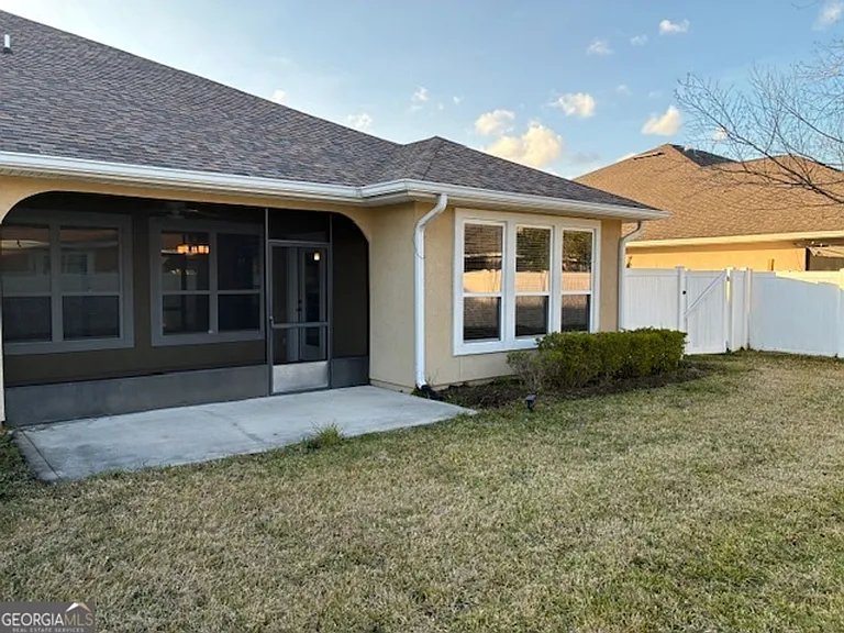 102 Miller Ct — Photo 41