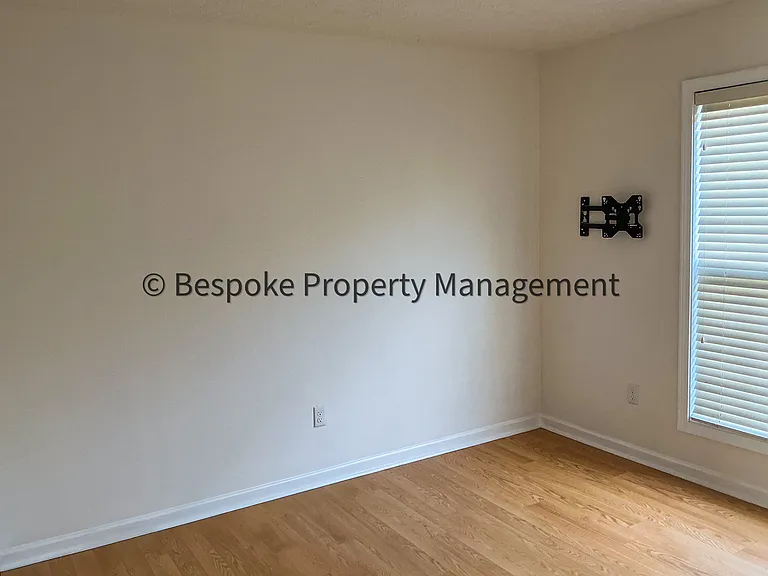 115 Woodmont Way — Photo 14