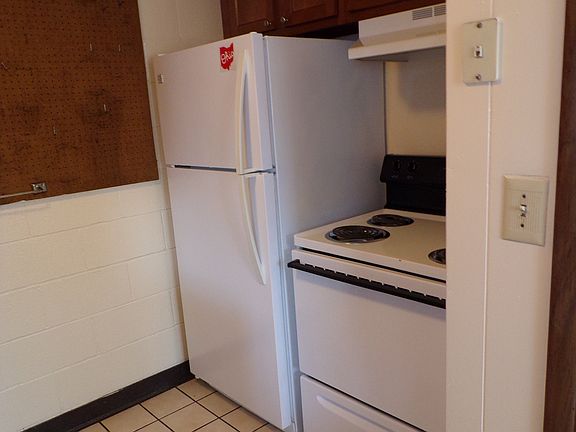 5th image of 115 W Northwood Ave APT D