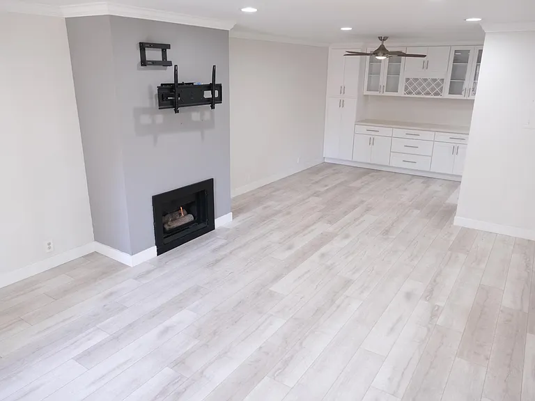 19185 Shoreline Ln #1 — Photo 2