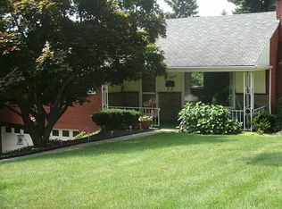 5038 Carlyn Dr, Pittsburgh, PA 15236