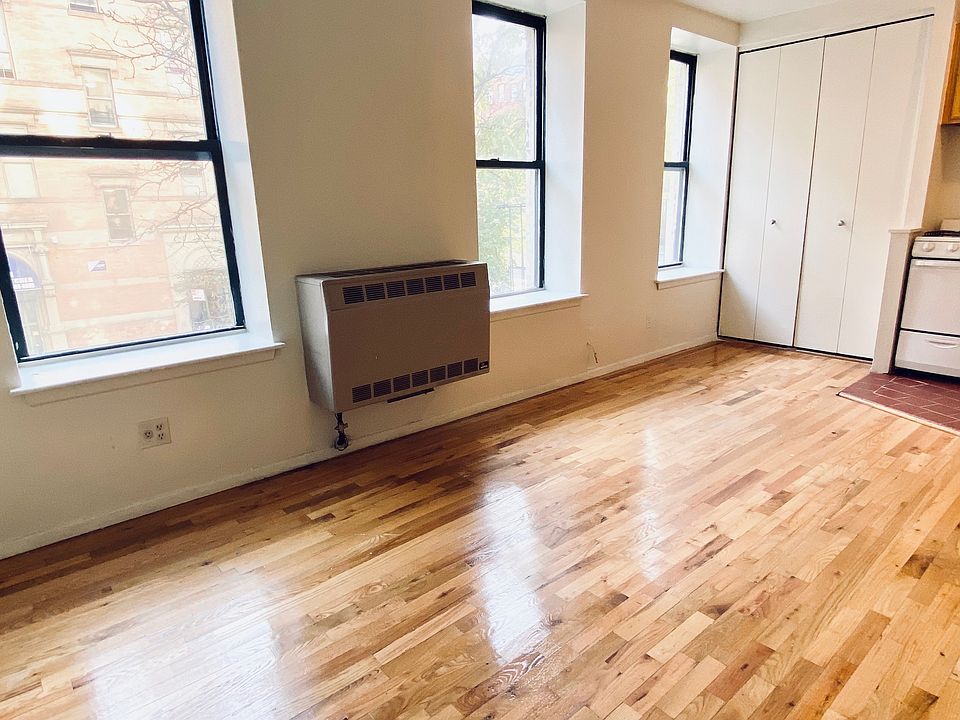 1st image of 71 W 109th St APT 1a