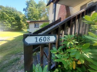 1608 Vienna Rd, Sylvan Beach, NY 13308