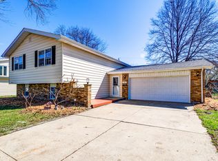 430 Blanchette Ave, Bourbonnais, IL
